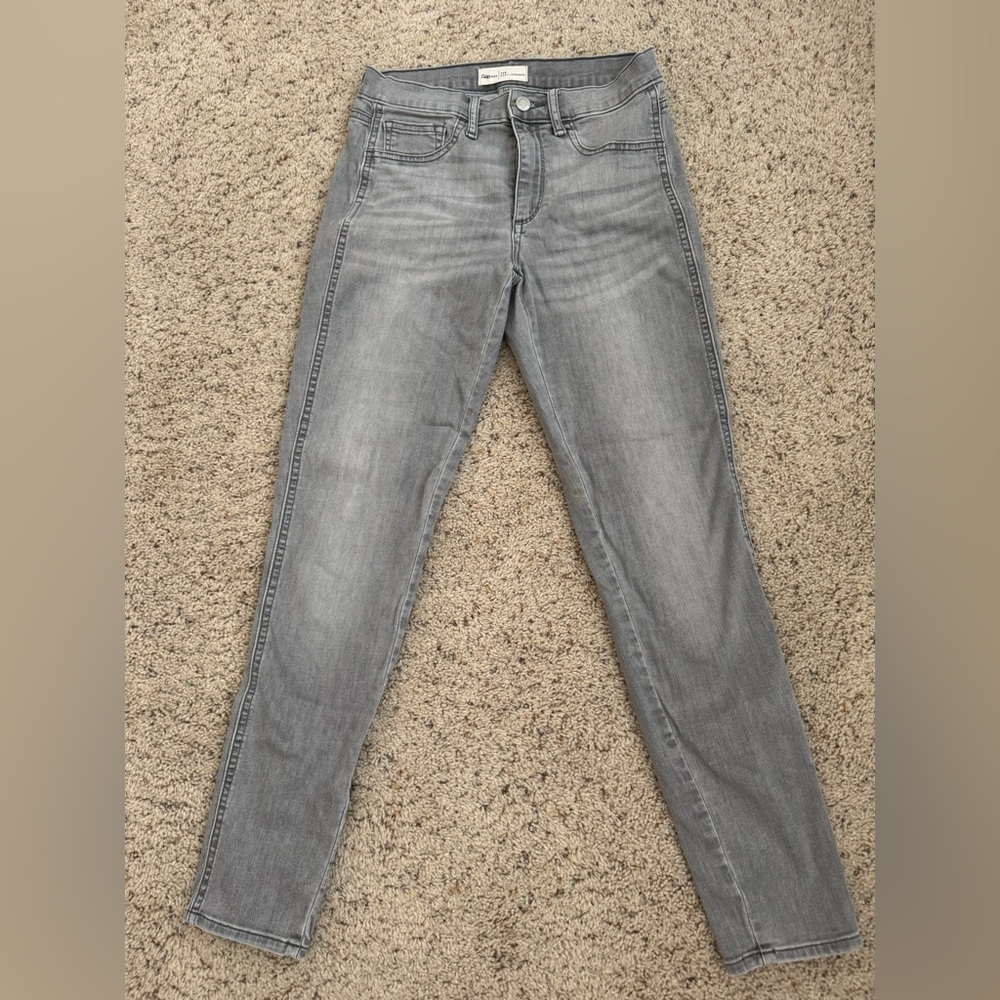 GAP light grey wash easy skinny jeans for women